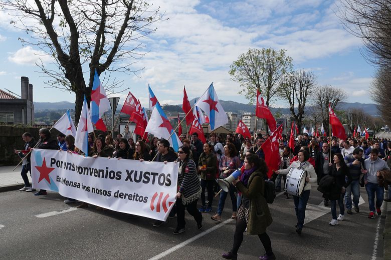 16-04-05 Folga Centros Chamadas Vigo 003.JPG